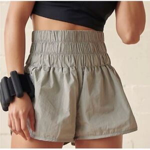 FREE PEOPLE THE WAY HOME SHORT - GREY
